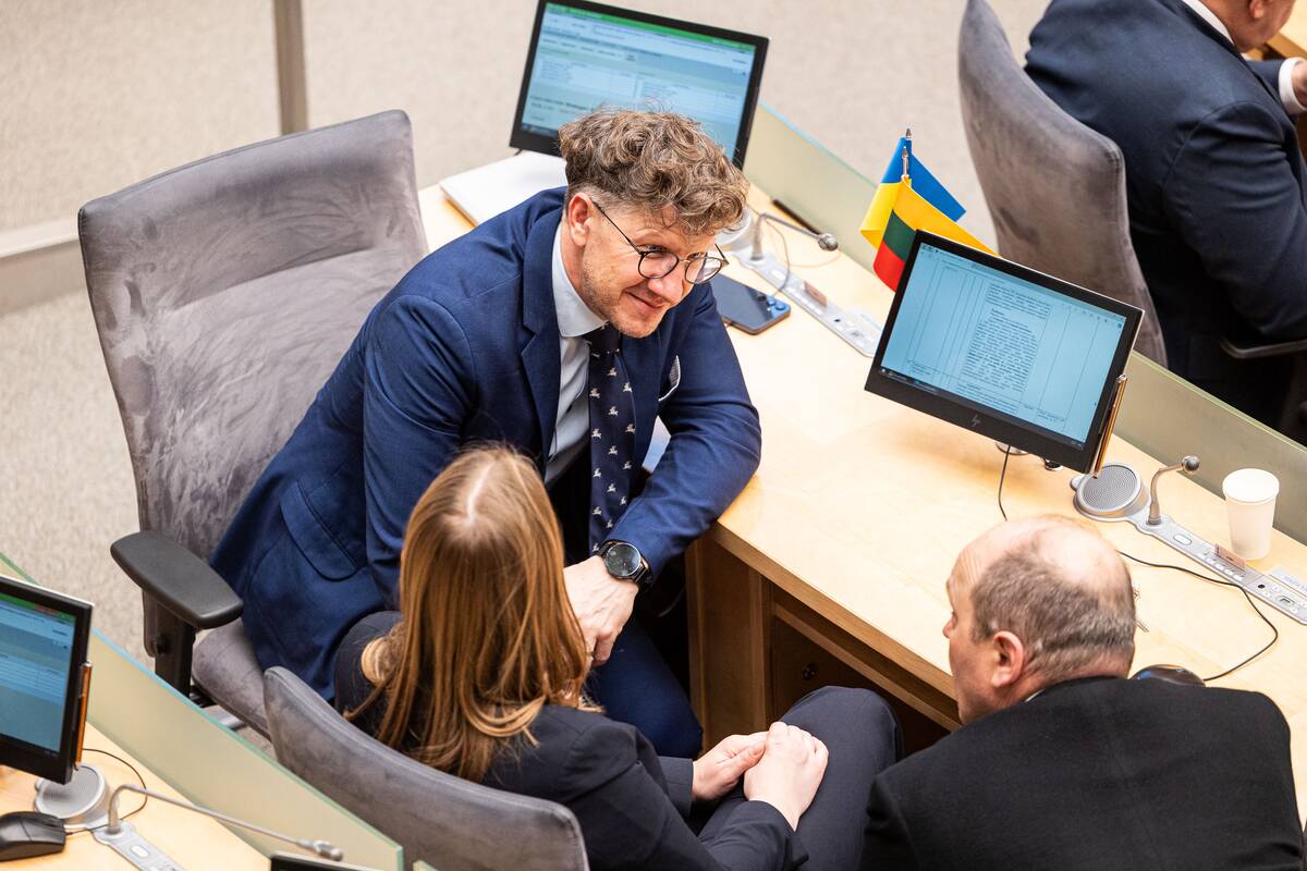 Naktinis Seimo posėdis dėl LRT pataisų