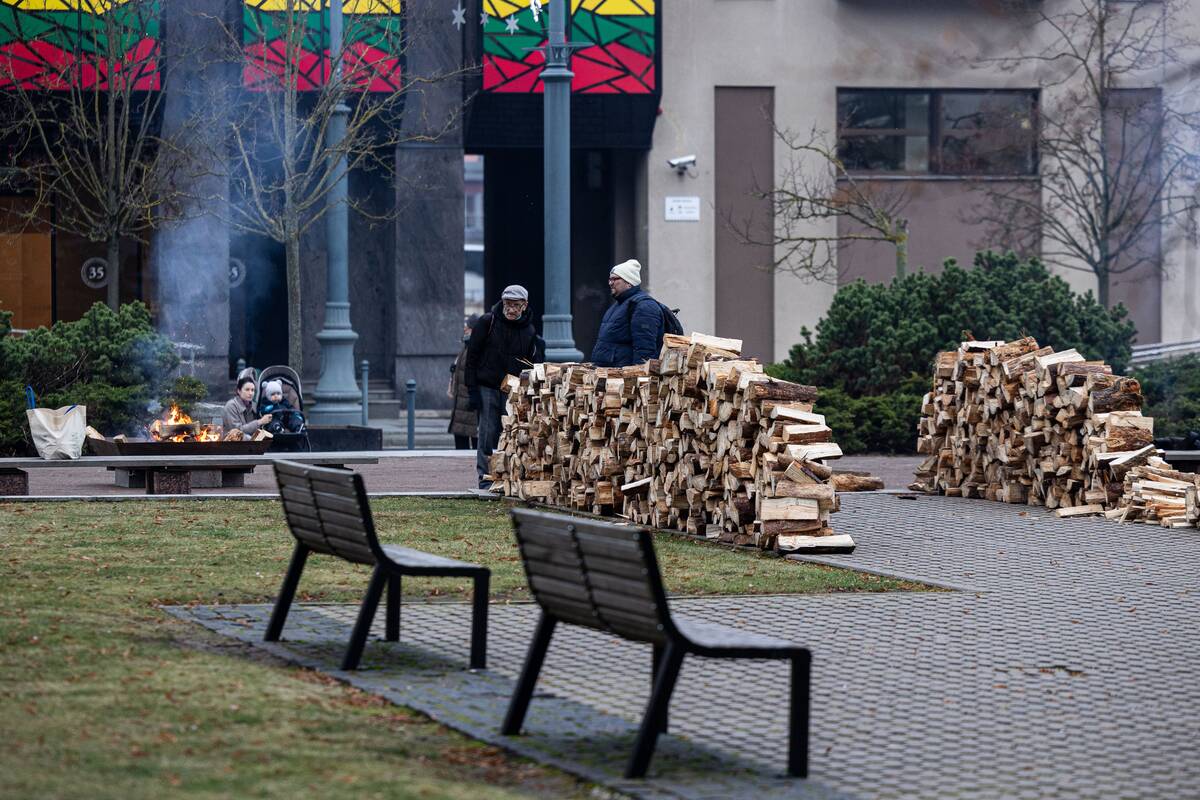 Pasiruošimas protestui Nepriklausomybės aikštėje