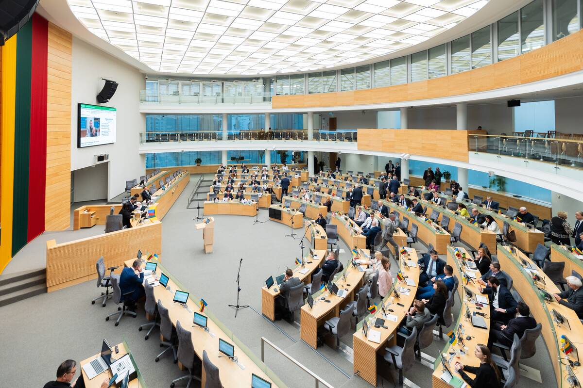 Seimas baigė svarstyti LRT pataisas, patvirtinta redakcija su katinu