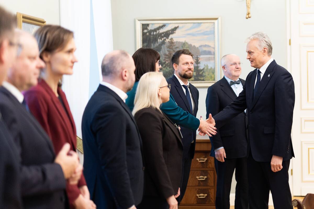 Prezidentas susitiko su Oleku ir Seimo frakcijų seniūnais