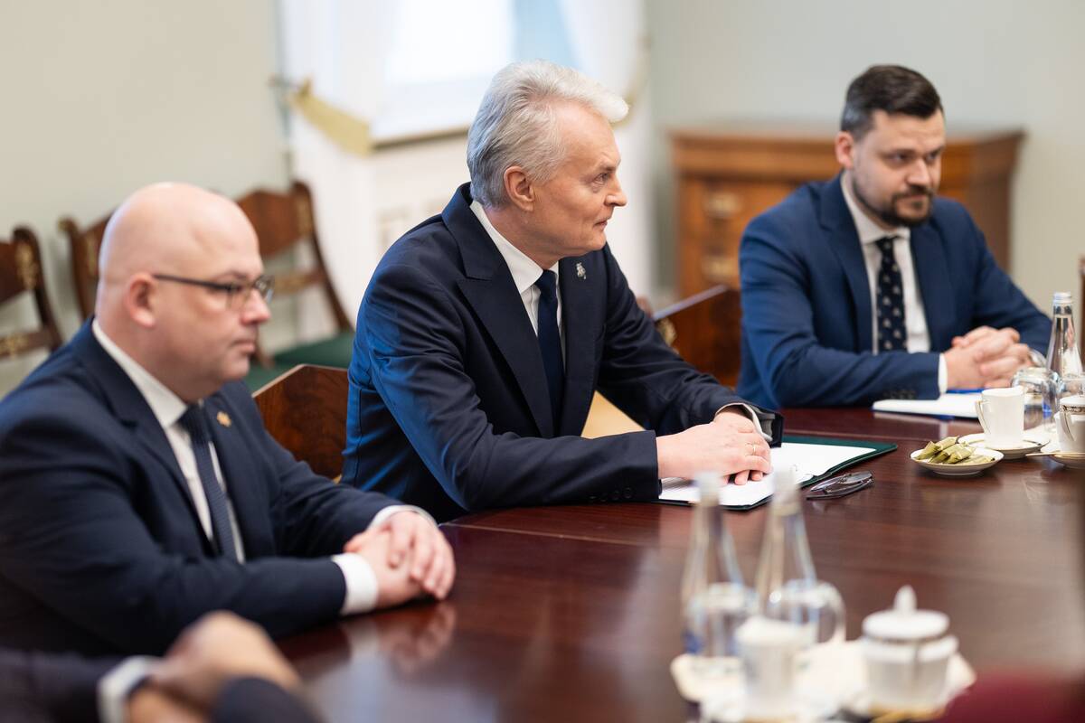 Prezidentas susitiko su Oleku ir Seimo frakcijų seniūnais