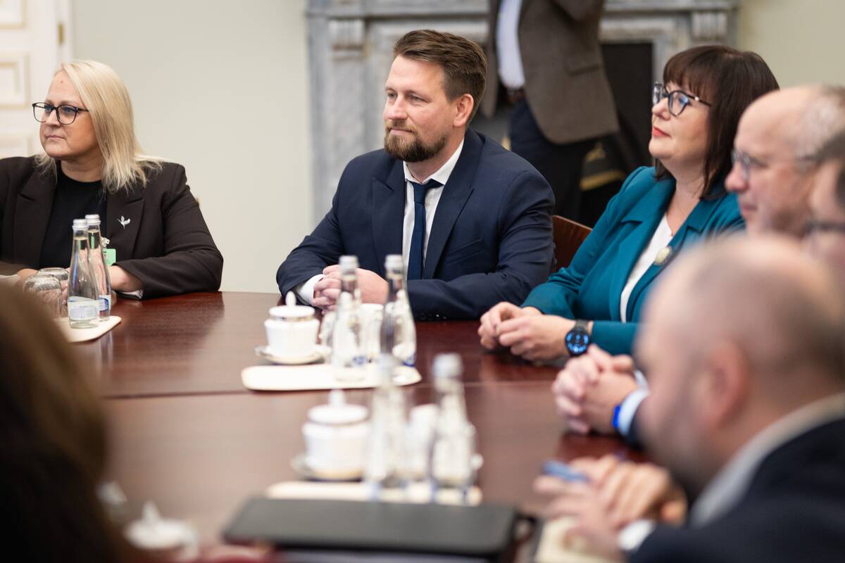 Prezidentas susitiko su Oleku ir Seimo frakcijų seniūnais