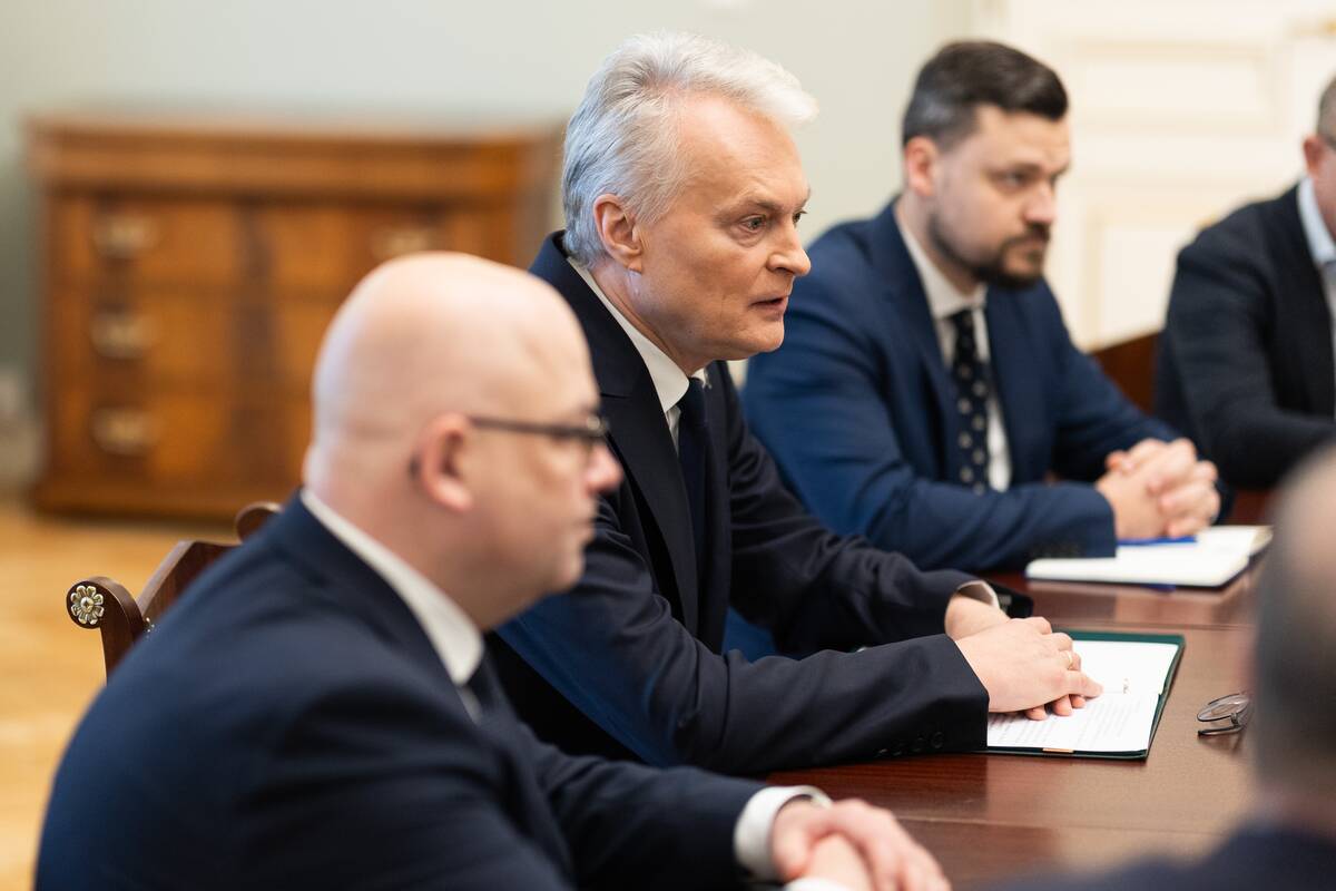 Prezidentas susitiko su Oleku ir Seimo frakcijų seniūnais