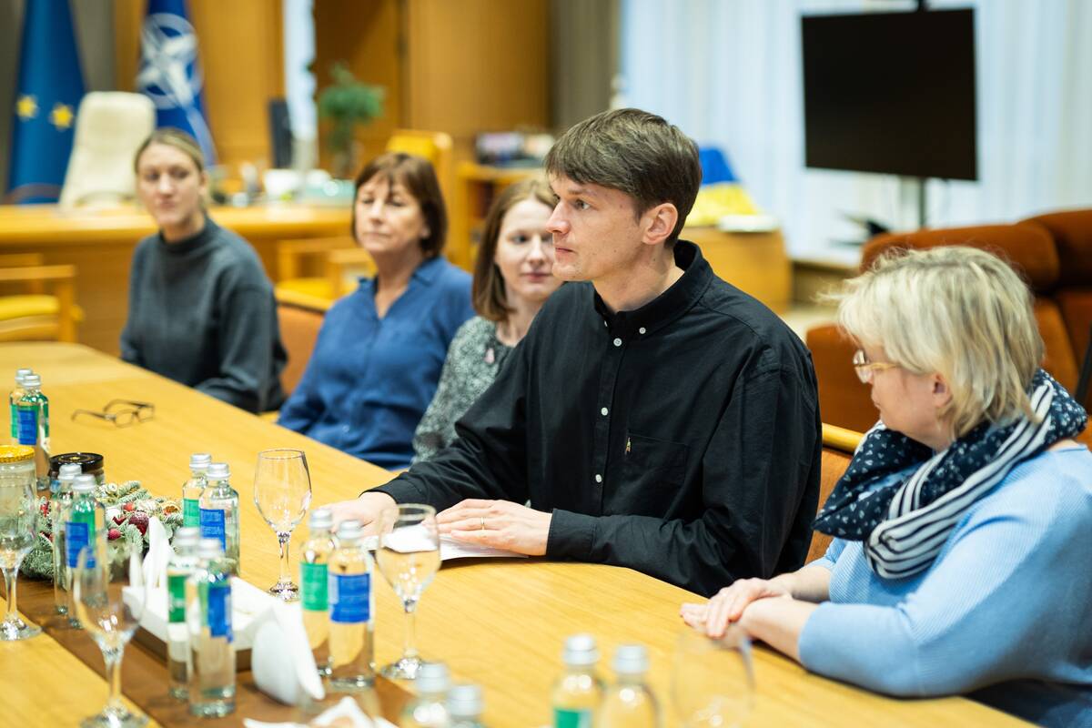 Seimo pirmininkas susitiko su protesto iniciatyvine grupe