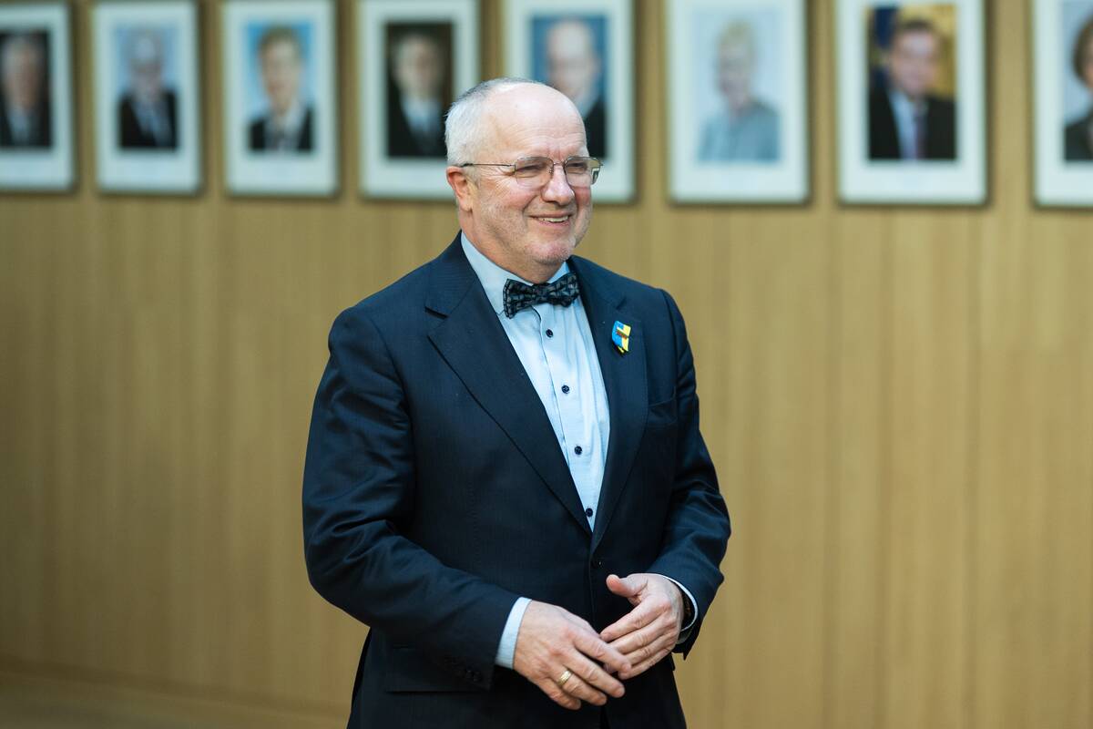 Seimo pirmininkas susitiko su protesto iniciatyvine grupe