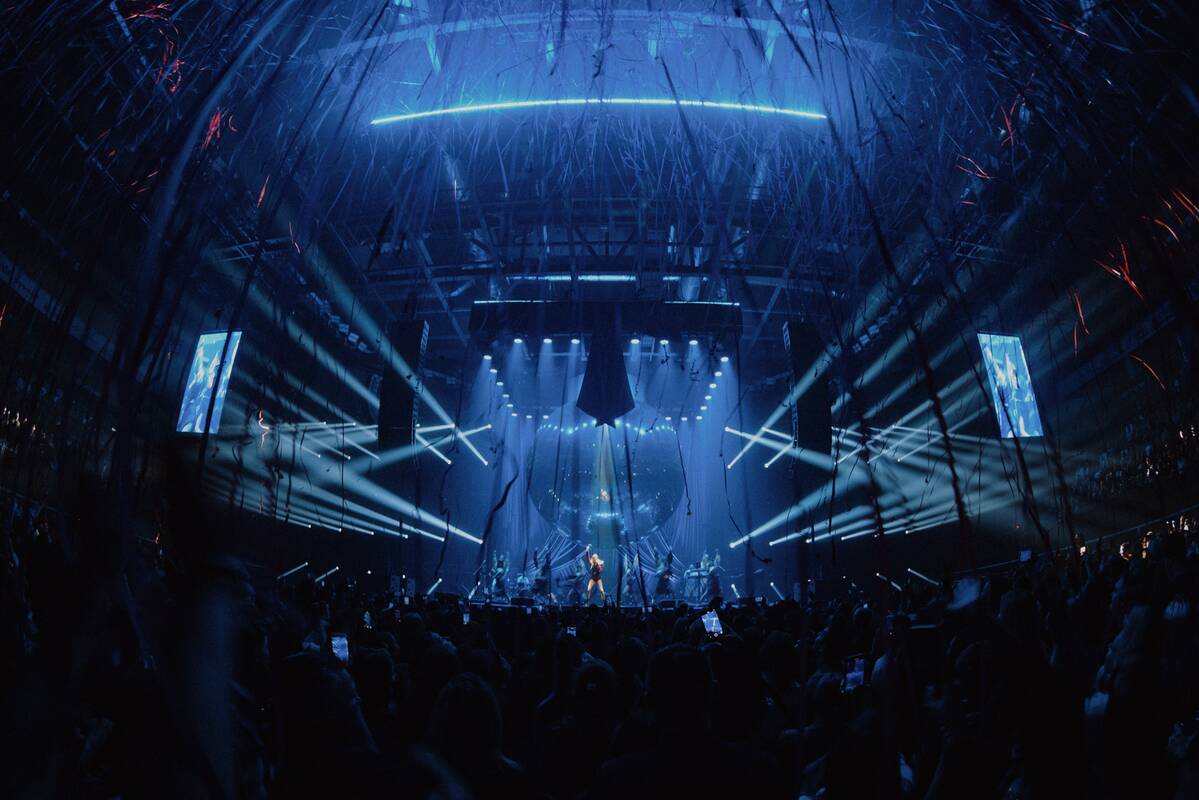 Klaipėdoje nugriaudėjo didžiausias Adrinos karjeros koncertas