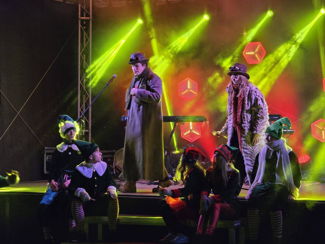 Anykščių Kalėdų eglės įžiebimas