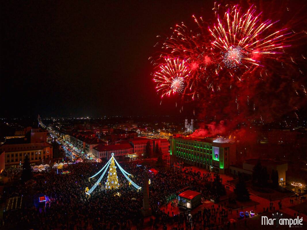 Marijampolės Kalėdų eglės įžiebimas