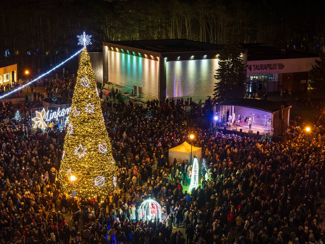 Utenos Kalėdų eglės įžiebimas