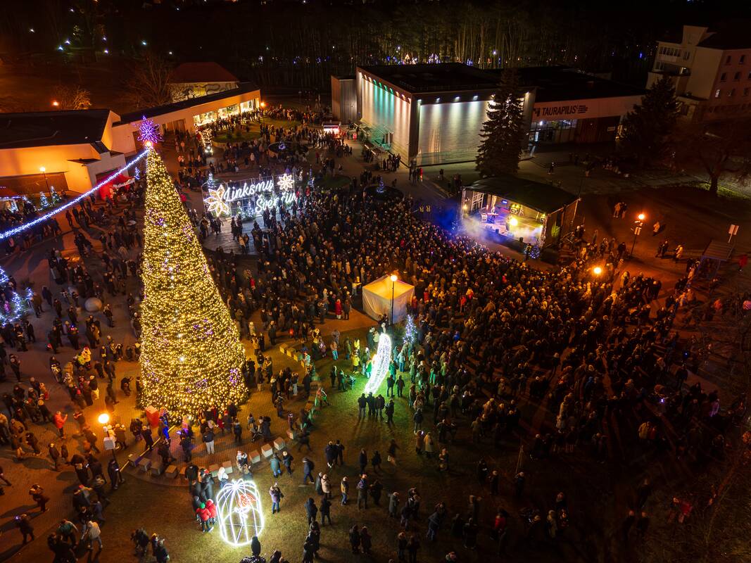 Utenos Kalėdų eglės įžiebimas