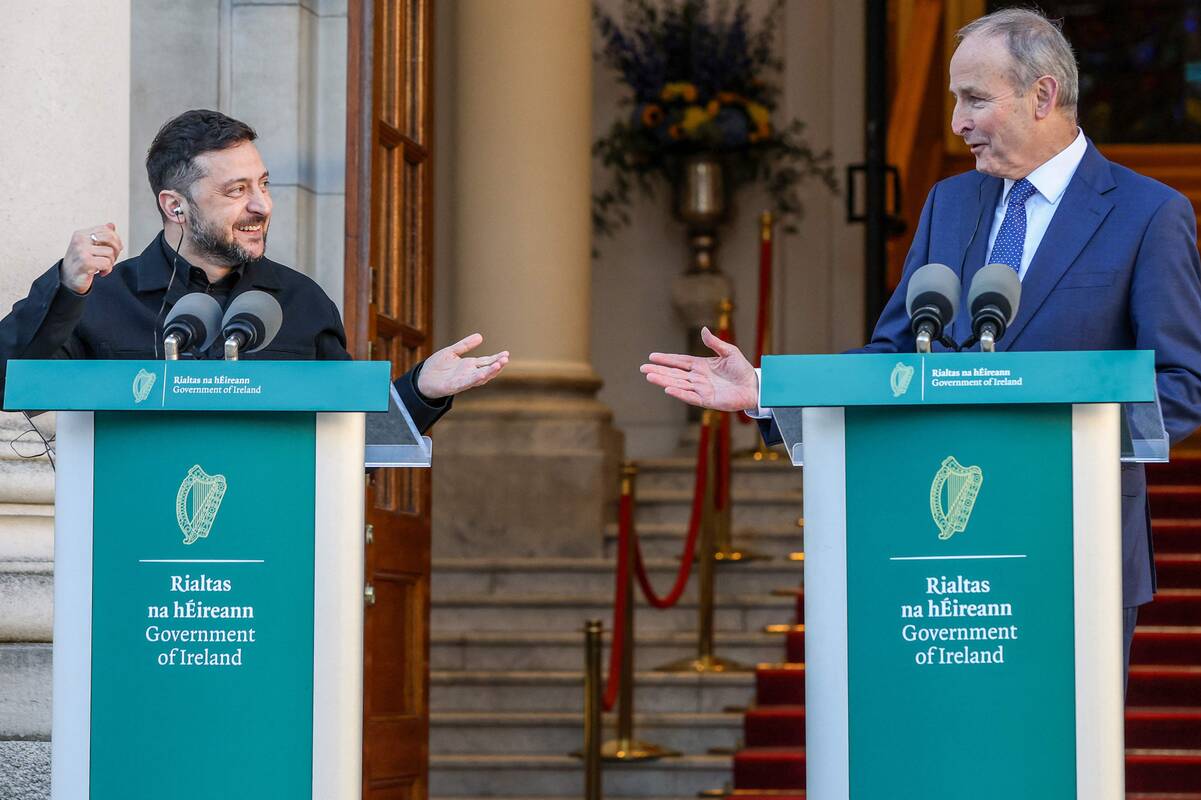 Airijos policija atlieka tyrimą dėl dronų, pastebėtų Volodymyrui Zelenskiui atskridus į Dubliną 