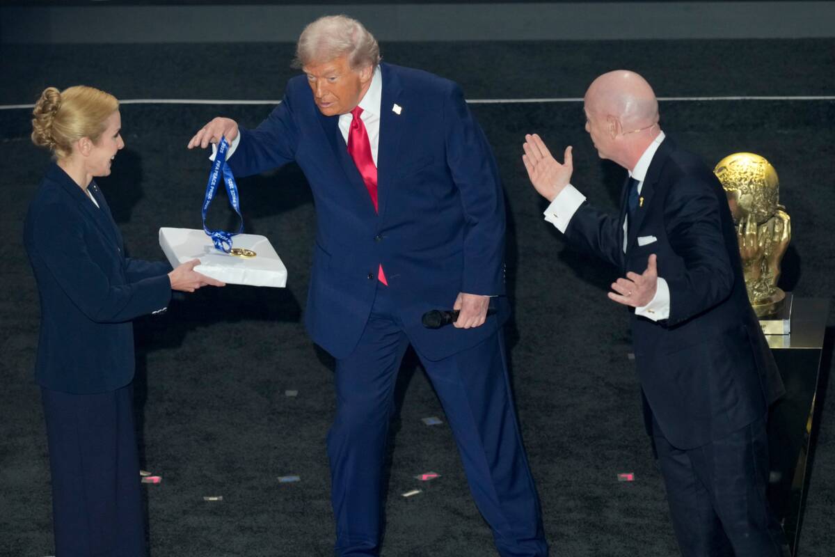 Donaldas Trumpas pelnė naująjį FIFA taikos prizą