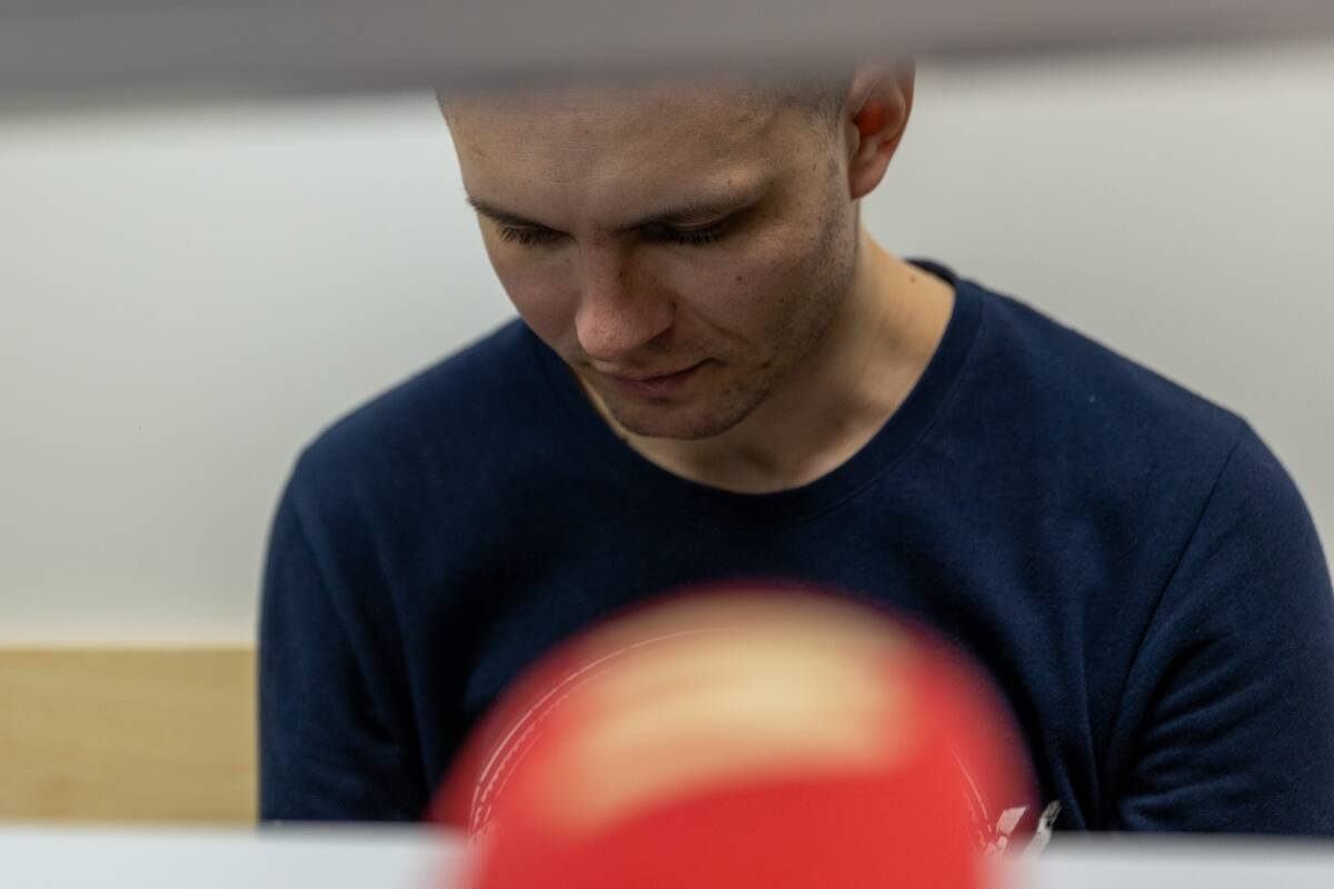 Benas Mikutavičius atvežtas į teismą