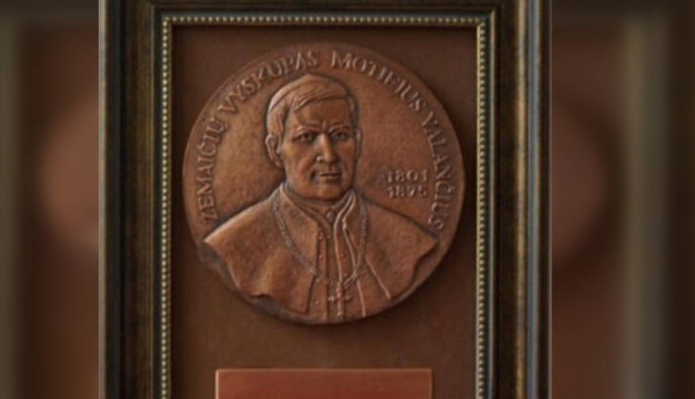 Paskelbti du vyskupo Motiejaus Valančiaus atminimo medalio nominantai