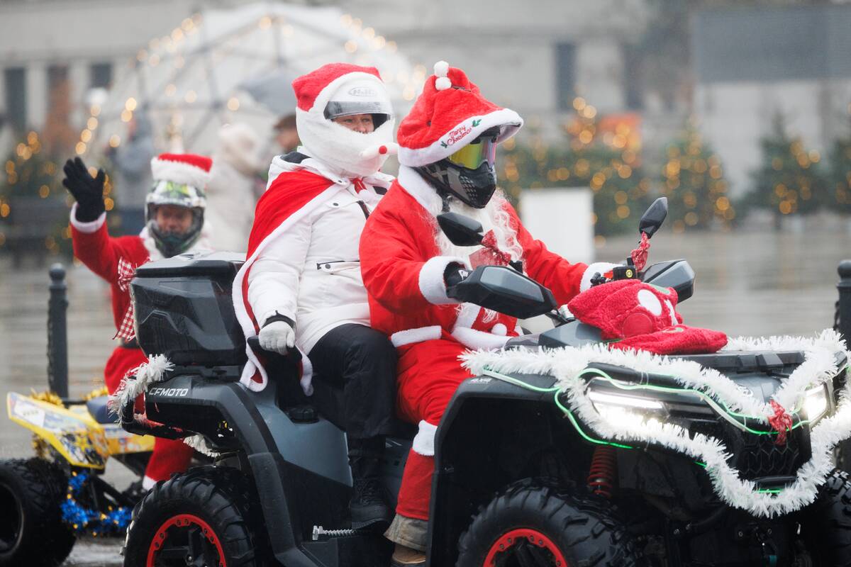 Ratuoti Kalėdų Seneliai