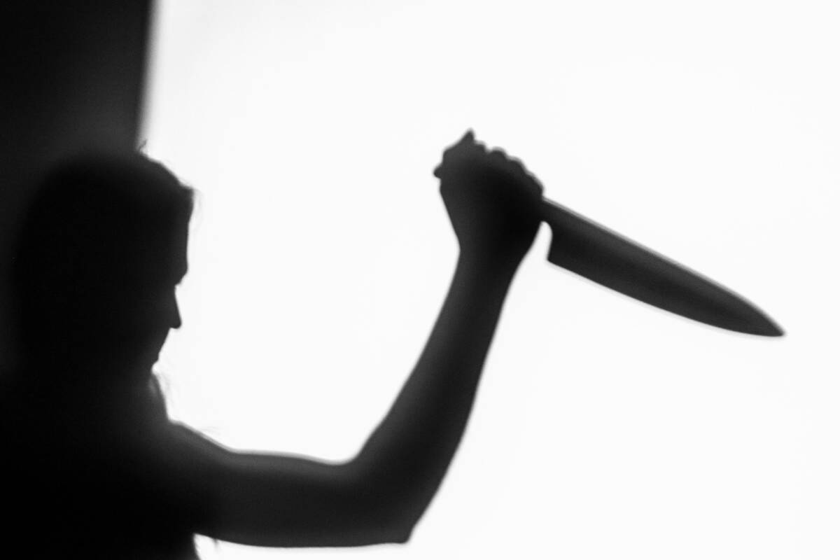 Per konfliktą peiliu sužalotas girtas vyras