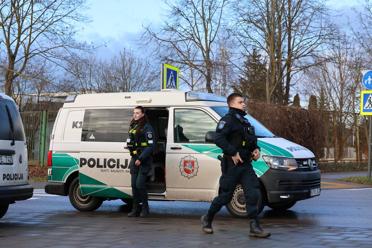 Prie Trijų mergelių tilto – vėl tarnybų sujudimas