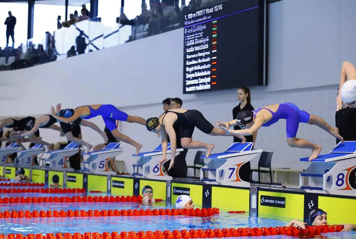Vilniuje vykusiose plaukimo varžybose – net apie 700 sportininkų