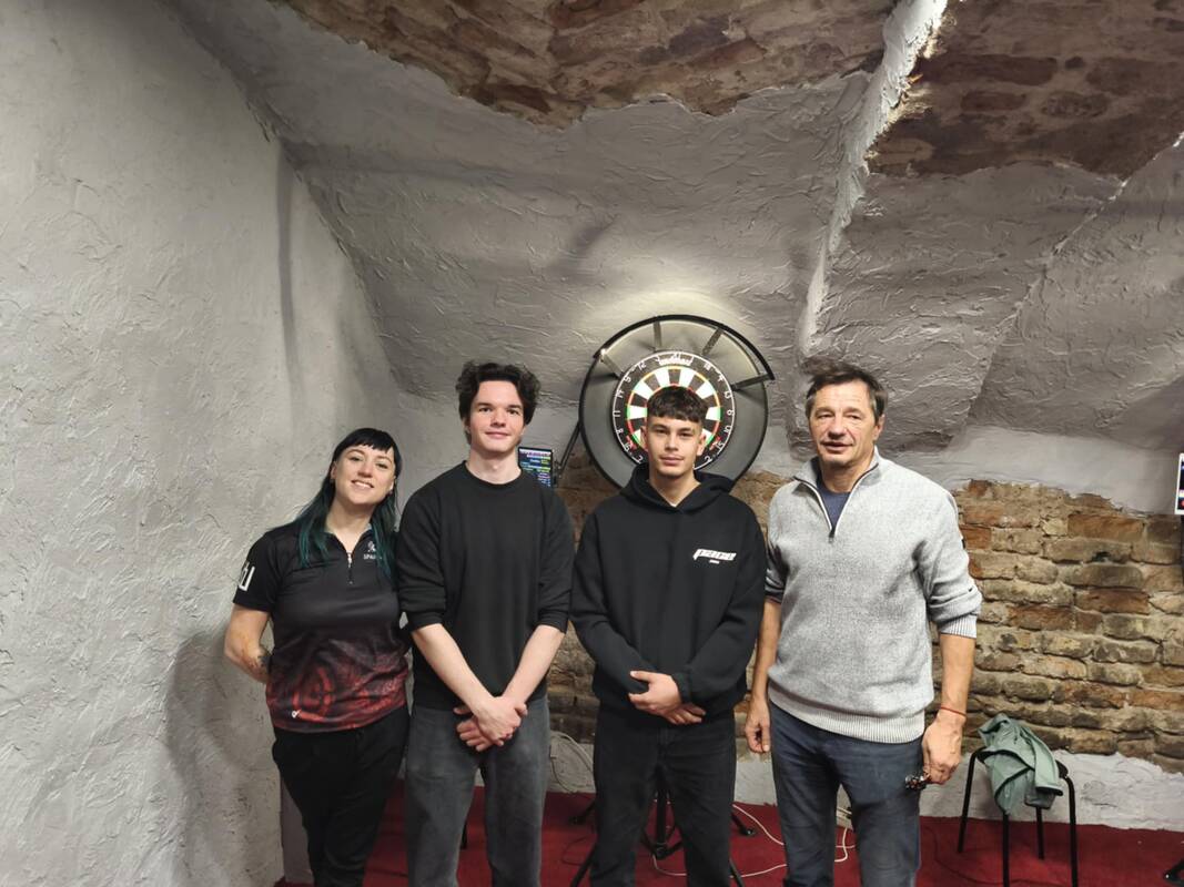 Gimnazistų smiginio varžybos Vilniuje