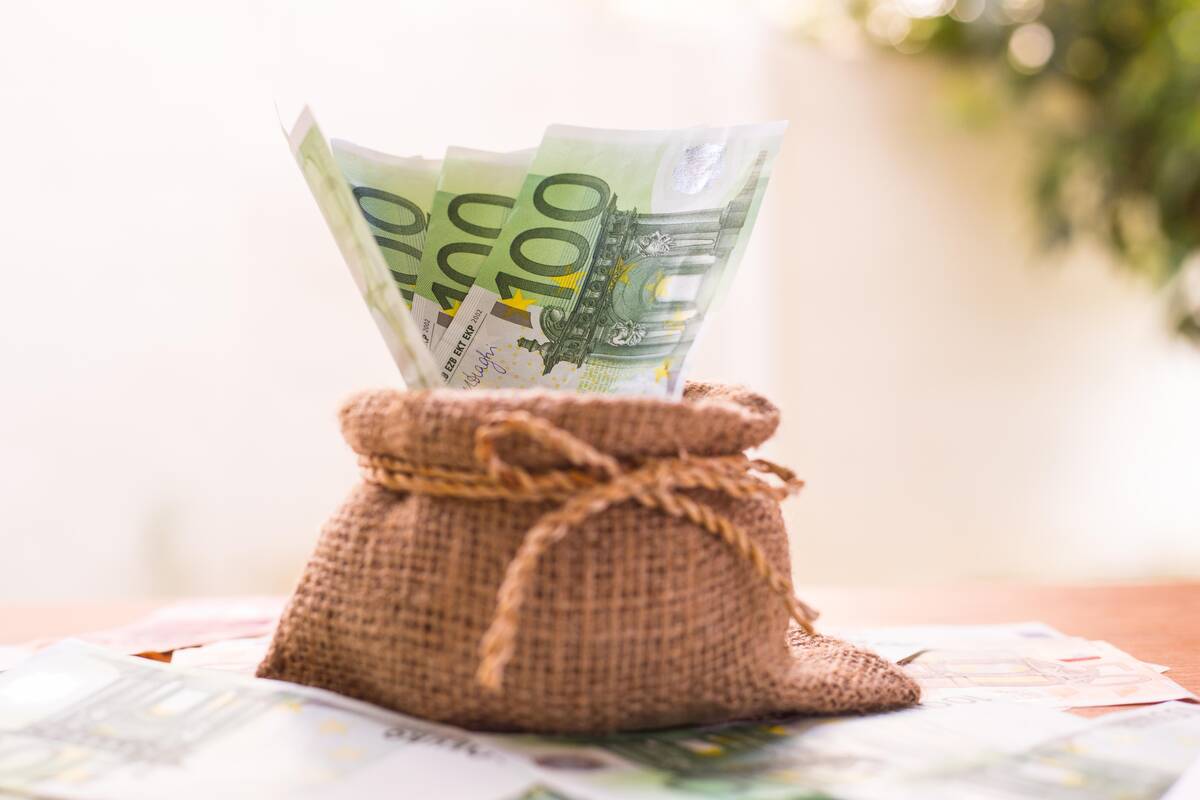 Klaipėdoje iš buto pavogti pinigai