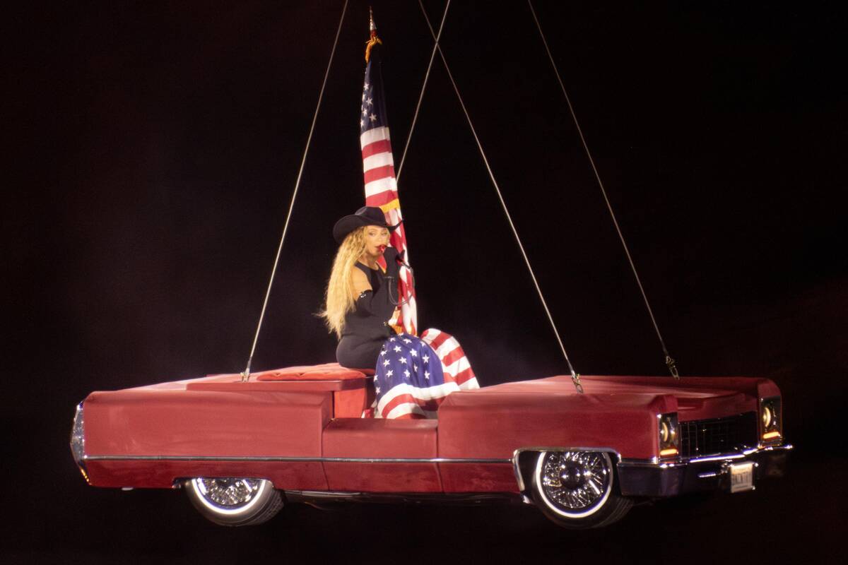 Žurnalas „Forbes“ Beyonce paskelbė milijardiere