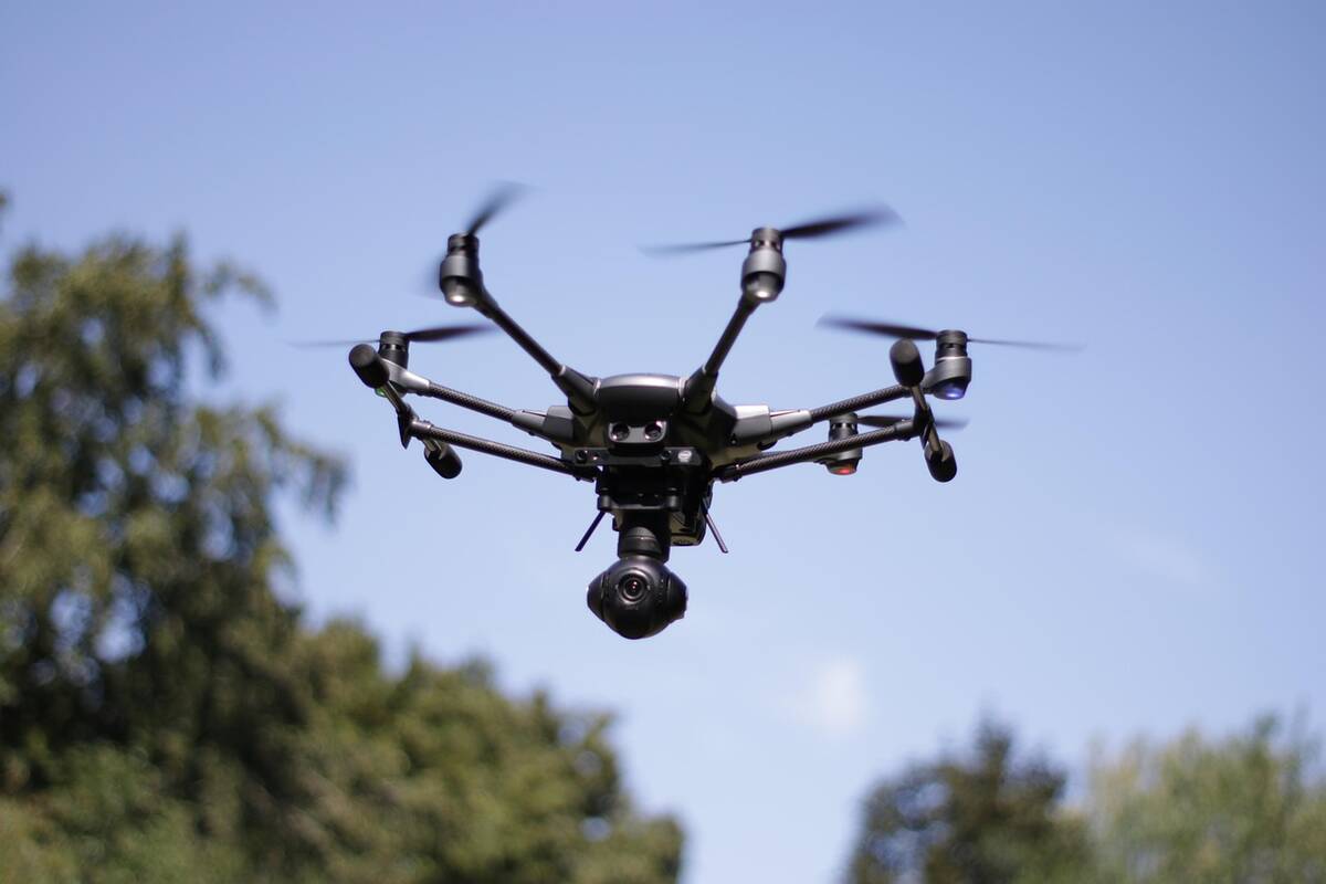 Vokietija šiais metais registravo per tūkstantį įtartinų dronų skrydžių