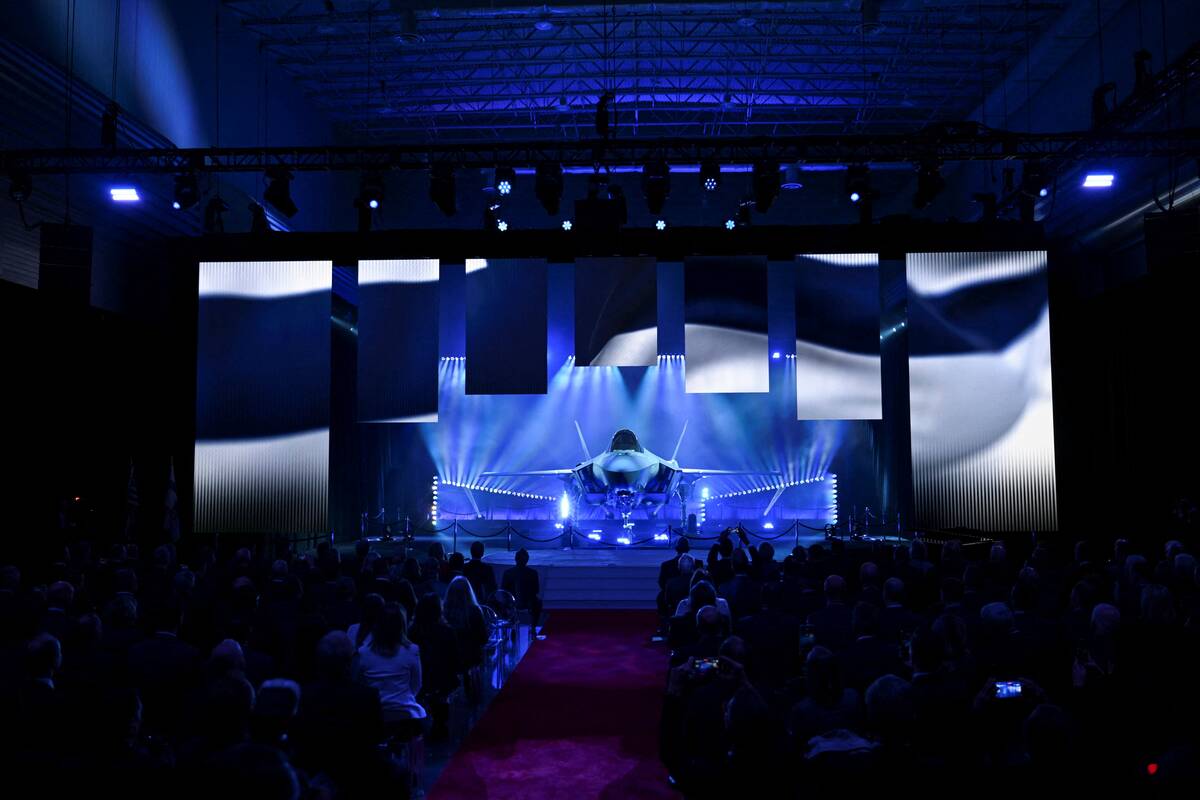 Pompastiškame renginyje Teksase pristatytas pirmasis Suomijai skirtas F-35