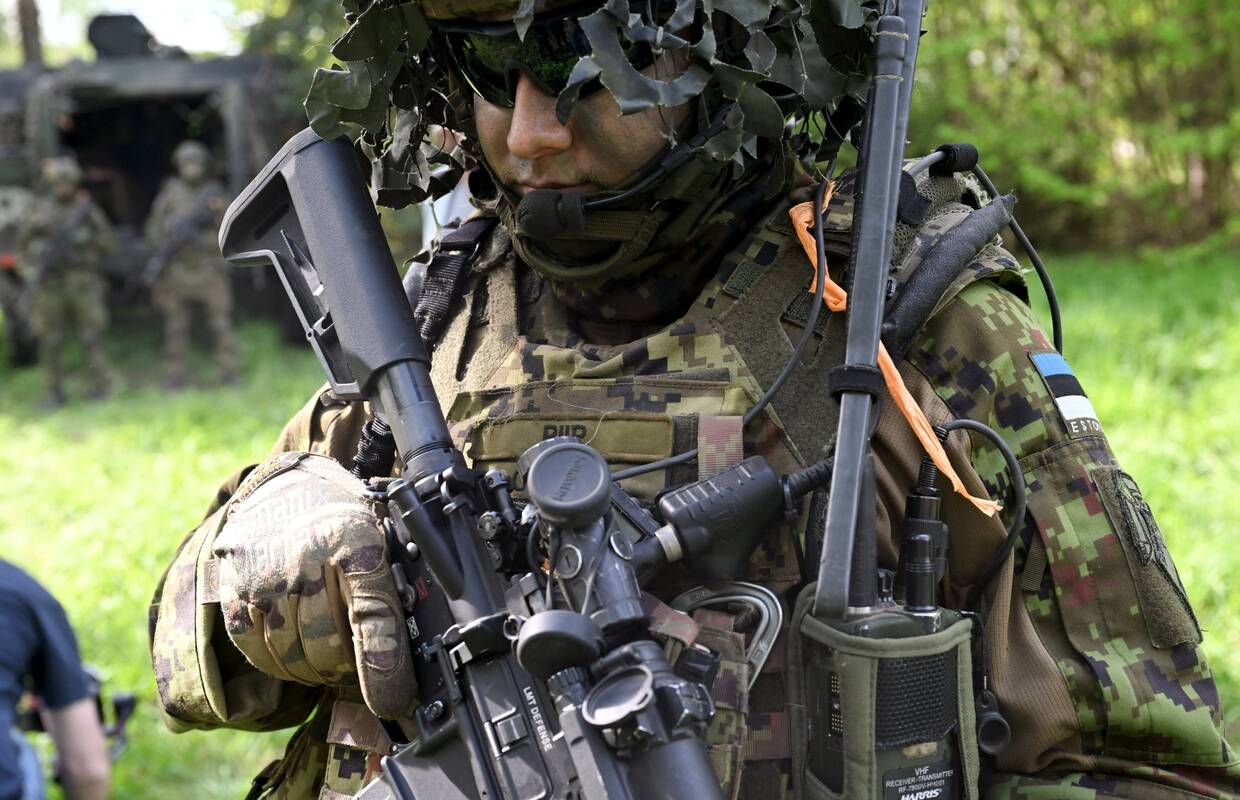 Į pavasarį Estijoje vyksiančias karines pratybas pašaukti keli tūkstančiai rezervistų