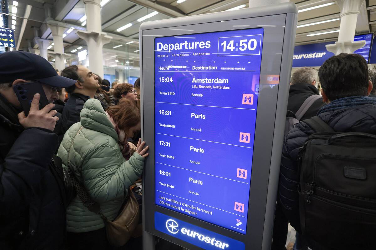 Po gedimų atnaujintas eismas Lamanšo tuneliu