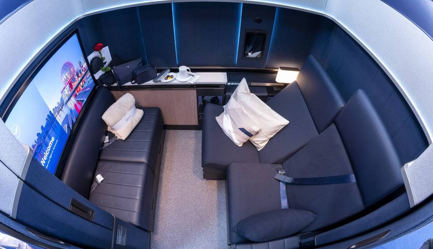 Moteris nupirko bilietą verslo klasėje kūdikiui ir iššaukė keleivės įtūžį