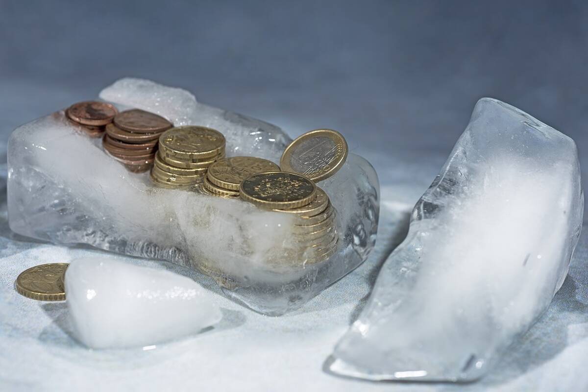 ES valstybės panaikino kliūtį naudoti Rusijos turtą paskolai Ukrainai