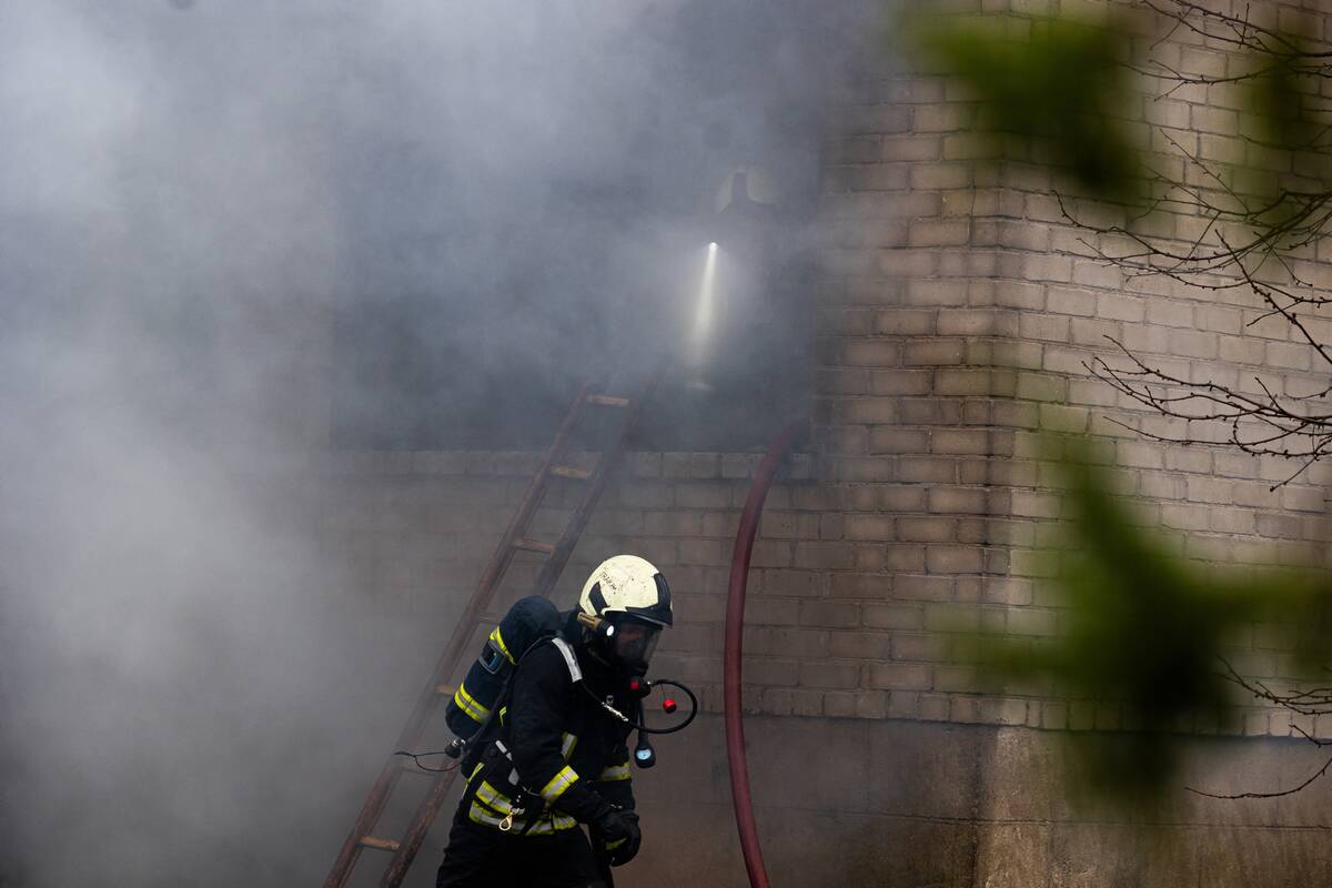 Sušių restorane kilo gaisras: ugniagesiams teko laužti duris