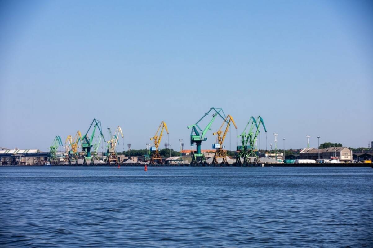 Statistika: nors po 2022 m. įvestų sankcijų kalio trąšų tranzitui per Lietuvą laikinai sumažėjo Klaipėdos uosto krovos apimtys, per vienuolika šių metų mėnesių krovinių Klaipėdoje perkrauta 11 proc. daugiau nei tuo pat metu pernai.