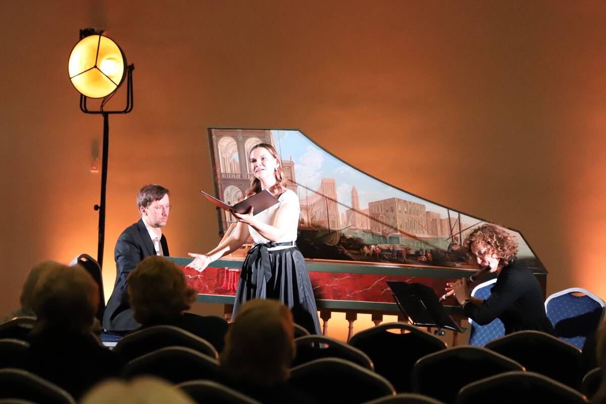 Simbolika: muzikinėje programoje taip pat dominavo Prūsijos kunigaikštystės tematika.