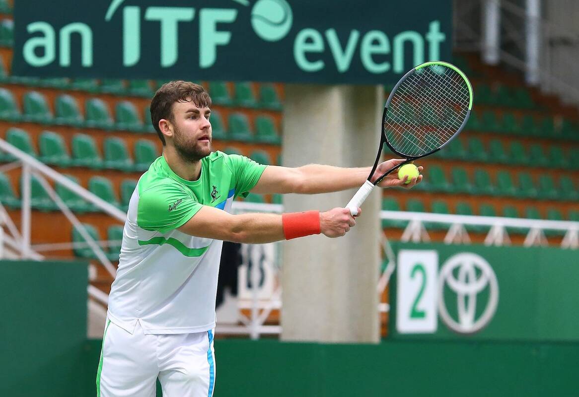 Patirtis: L. Grigelis, atstovaudamas Lietuvos rinktinei, sužaidė 60 Daviso taurės turnyro mačų.