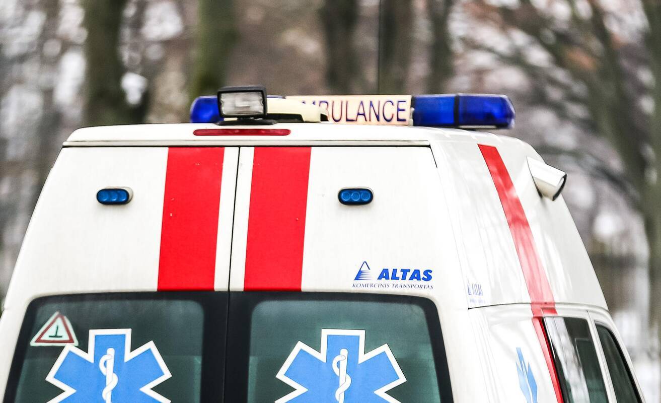 Vilniaus rajone žuvo automobilio partrenkta moteris: vairuotojas pasišalino