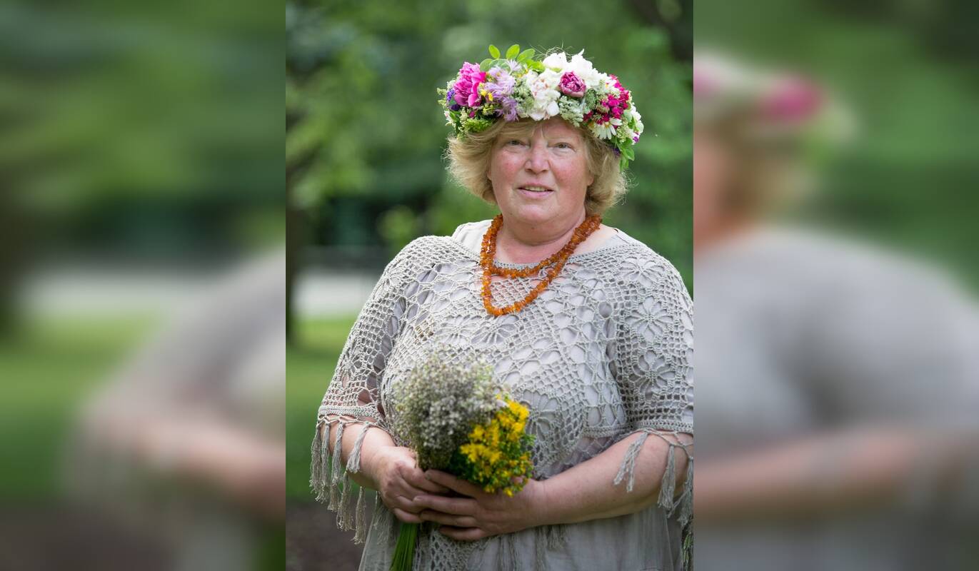 Smūgis: sukčiai naudojasi A. Karaliūnaitės vardu, ragindami labai brangiai pirkti neaiškios sudėties produktus, moteris kreipėsi į policiją, tačiau pagalbos nesulaukė.