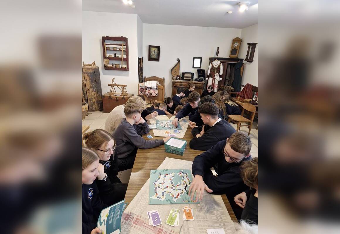 Pažintis: žaidimo pristatymo akimirka Babtų kraštotyros muziejuje.