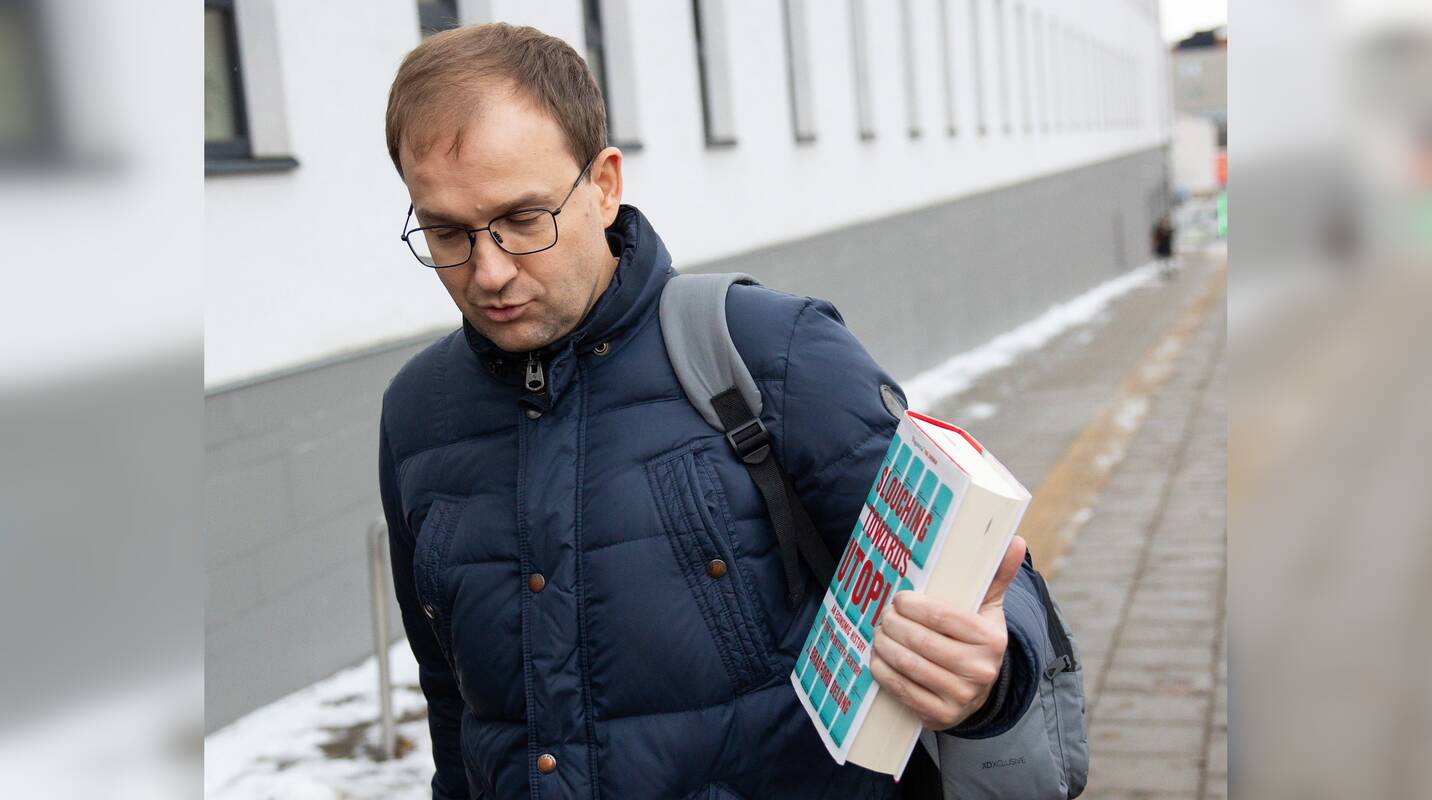 Vytautas Gapšys atvyko į Vilniaus apskrities vyriausiąjį policijos komisariatą, netrukus buvo išvežtas į kalėjimą.