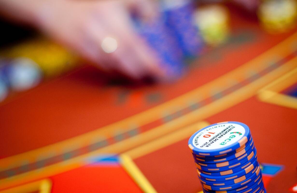 „Tete-a-tete“ kazino  – 341 tūkst. eurų bauda