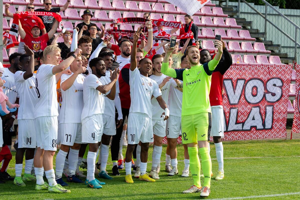 Giedrius Zenkevičius toliau gins „Sūduvos“ vartus