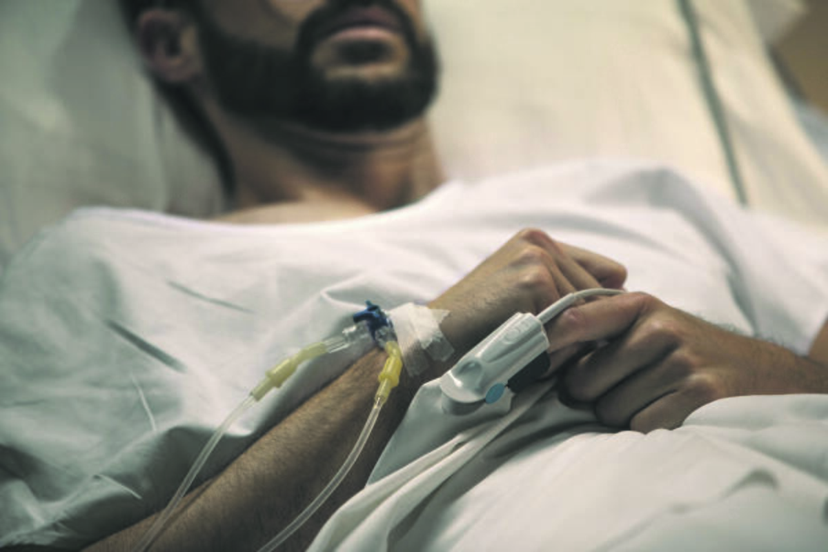 Problema: netinkamai naudojami antibiotikai lemia, kad kartais gydant sunkų ligonį nebelieka vaistų, kuriais galima būtų išnaikinti ligas sukėlusių bakterijų.