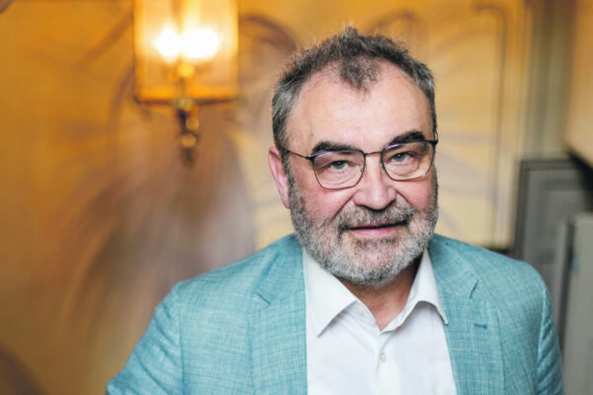 Pavojus: LRT žurnalistai reikalauja, kad atsistatydintų LRT taryba. Tačiau, primena E. Kūris, tada ją iš naujo formuos šis Seimas pagal tą patį modelį. Ar labai nustebtume, jei būtų paskirta visokių ignotų adomavičių?