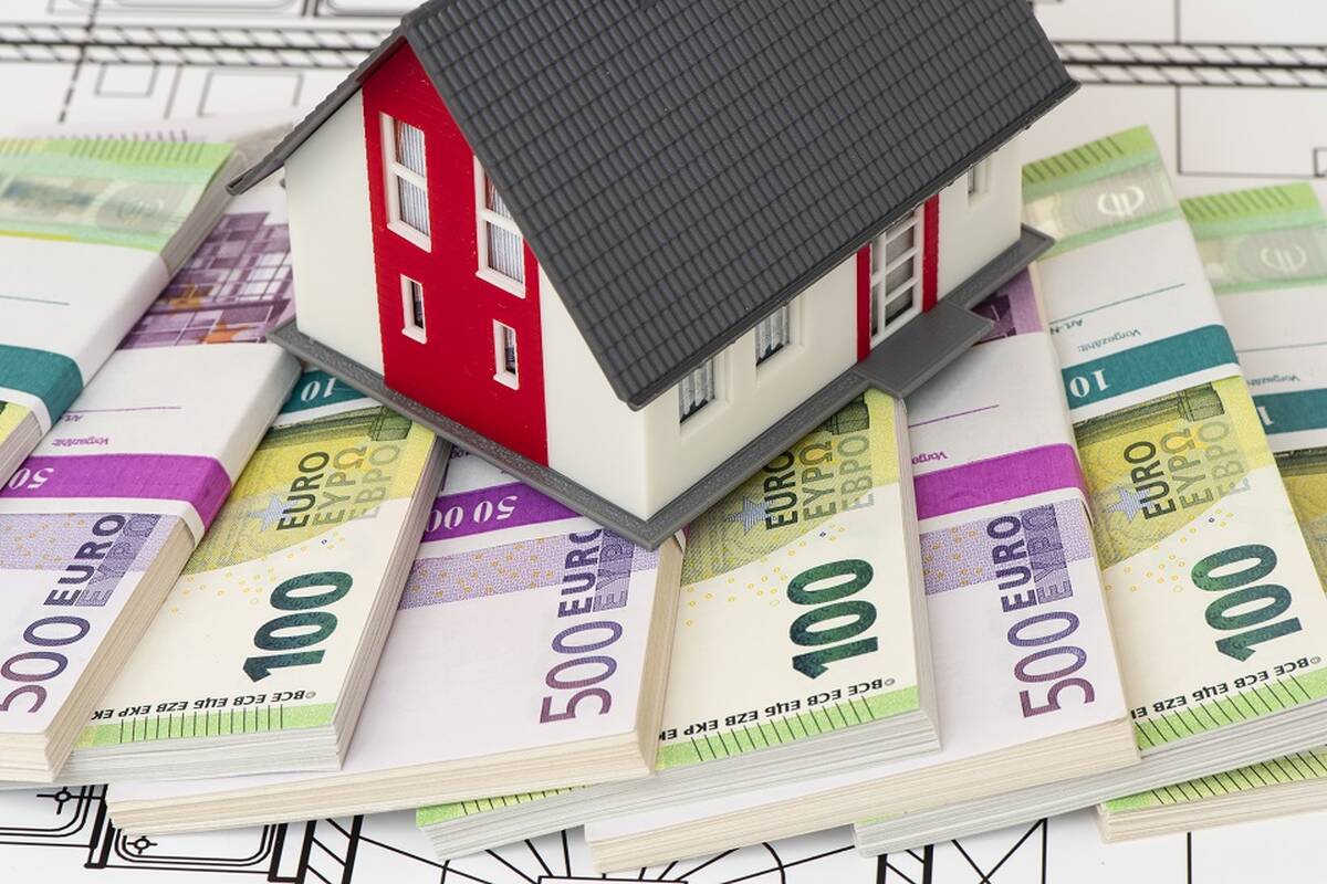 VMI: gyventojai laiku deklaravo apie 12 mln. eurų NT mokesčio