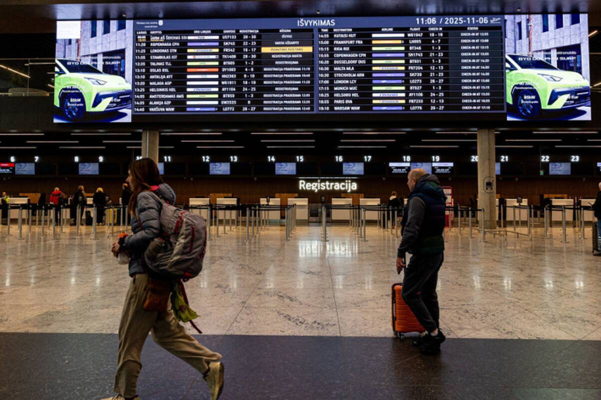 Vilniaus oro uostas atnaujino darbą, galimi skrydžių vėlavimai 