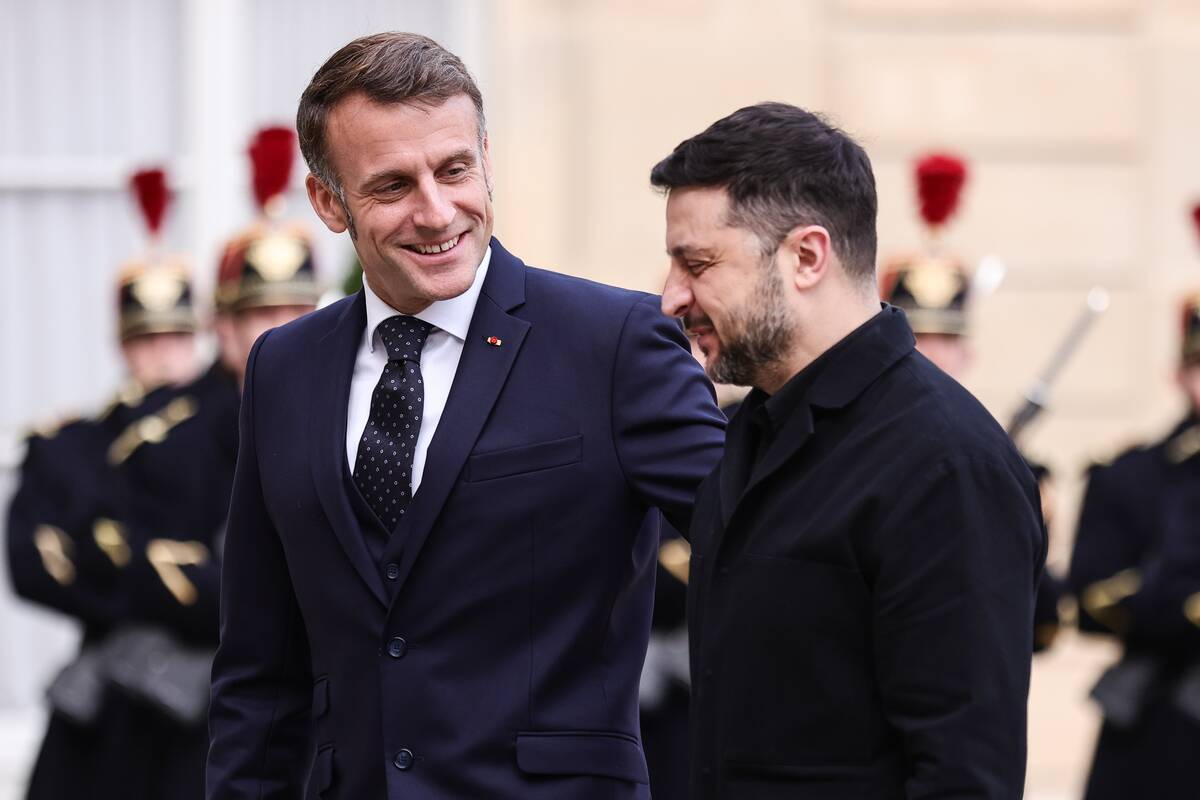 Emmanuelis Macronas: Rusijos smūgiai rodo Maskvos nenorą užbaigti karo