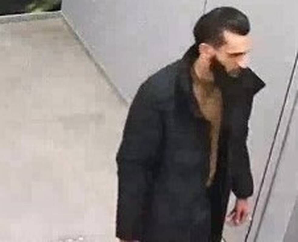 Policija prašo pagalbos: padėkite nustatyti užfiksuoto vyro tapatybę