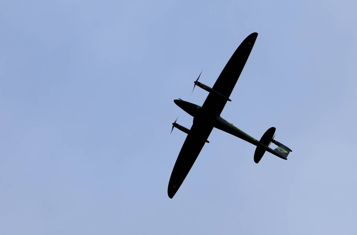 Prancūzija po skrydžio virš branduolinių povandeninių laivų bazės imasi priemonių prieš dronus