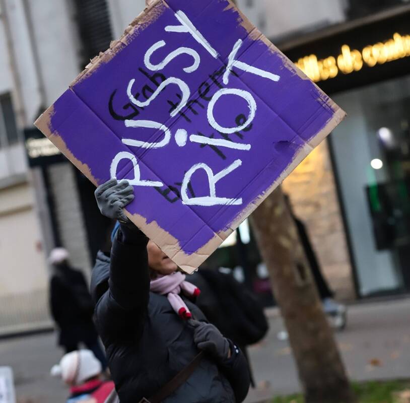 Rusija uždraudė feministinę protestų grupę „Pussy Riot“