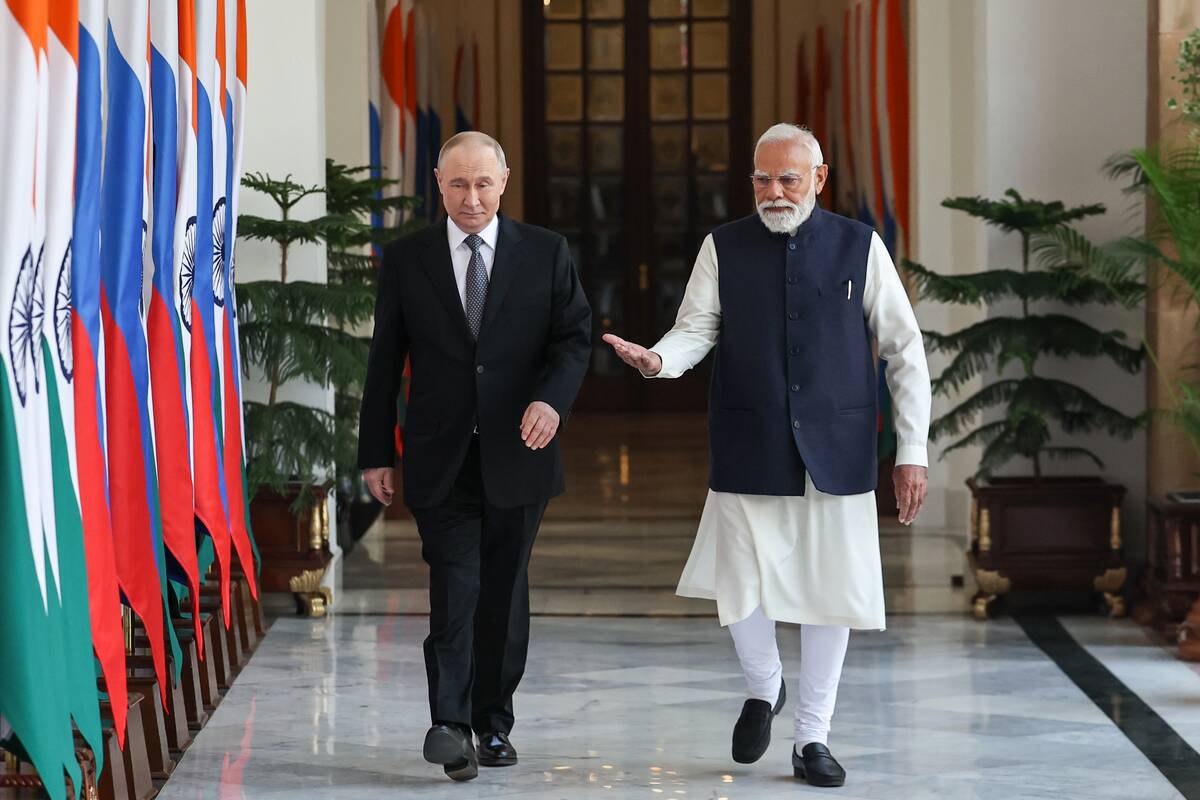 Maskva žada nepertraukiamą energetikos išteklių tiekimą į Indiją